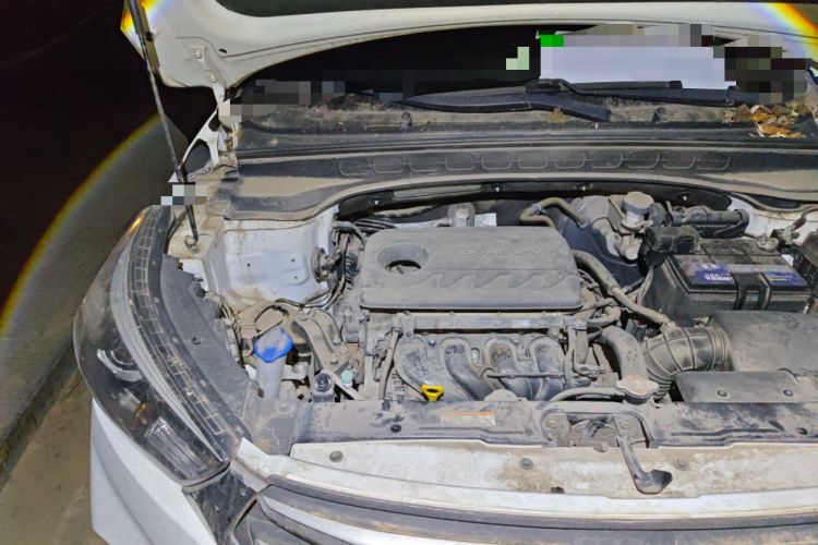 Used Hyundai ix25 2017 1.6L Automatic Smart Version Engine Bay Right