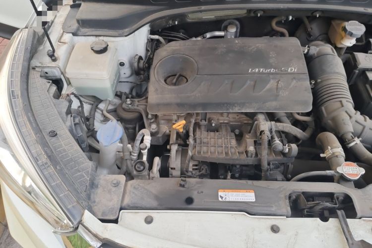 Used Hyundai ix25 2017 1.4T Automatic Smart Version Engine Bay Right