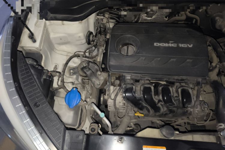 Used Hyundai ix25 2017 1.6L Manual Fashion Model Engine Bay Right
