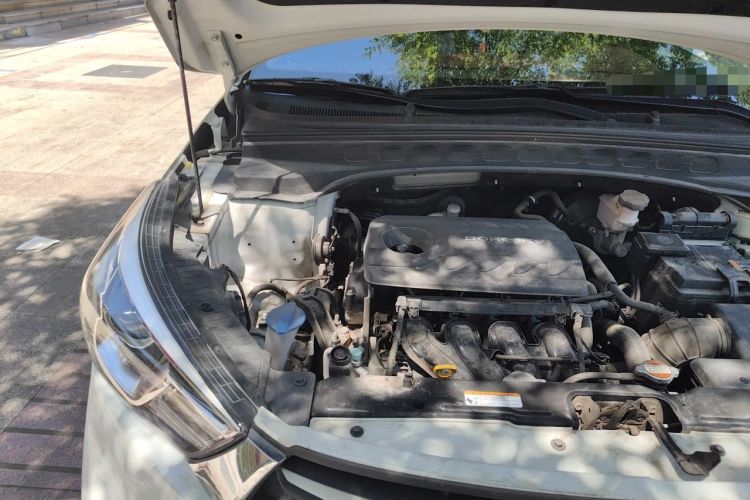 Used Hyundai ix25 2017 1.6L Automatic Smart Version Engine Bay Right