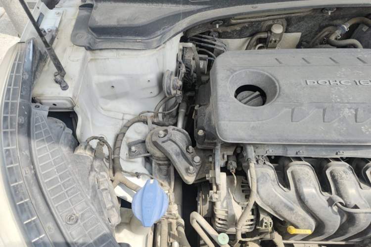 Used Hyundai ix25 2017 1.6L Automatic Smart Version Engine Bay Right