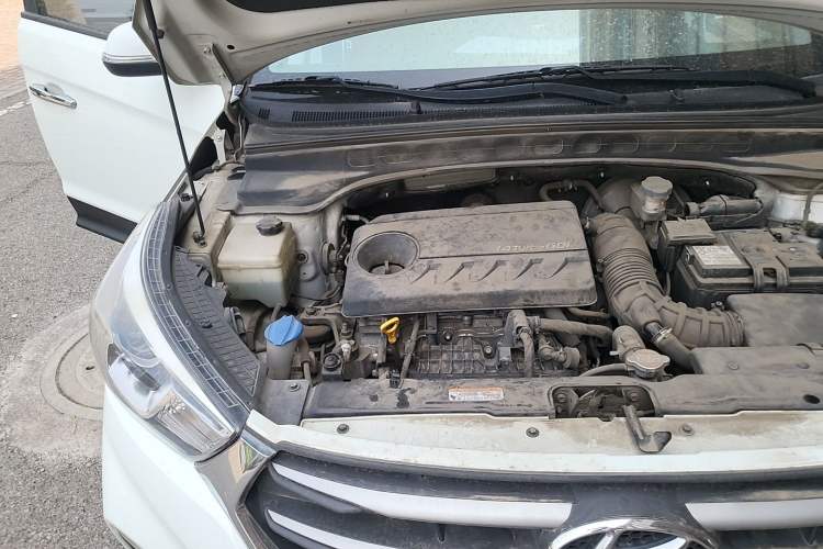 Used Hyundai ix25 2017 1.4T Automatic Smart Version Engine Bay Right