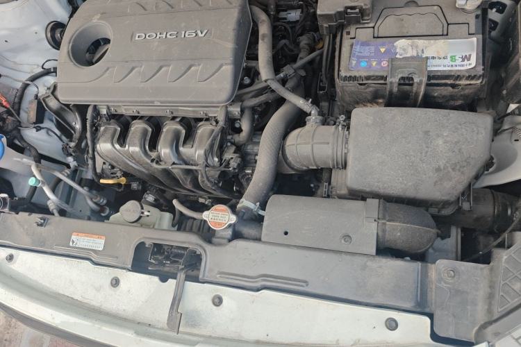 Used Hyundai ix25 2017 1.6L Automatic Smart Version Engine Bay