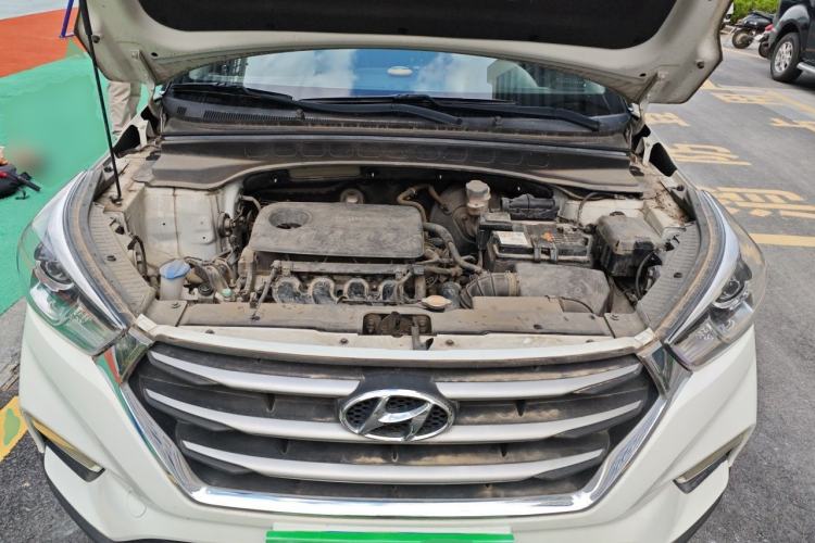 Used Hyundai ix25 2017 1.6L Automatic Smart Version Engine Bay