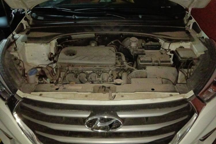 Used Hyundai ix25 2017 1.6L Automatic Smart Version Engine Bay