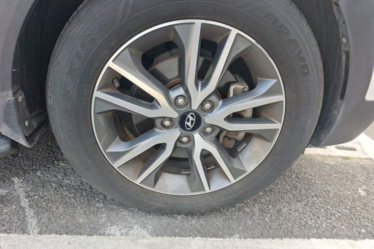 Used Hyundai ix25 2017 1.4T Automatic Smart Version Exterior 1
