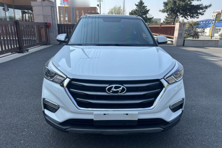 Used Hyundai ix25 2017 1.6L Automatic Smart Version Exterior 1