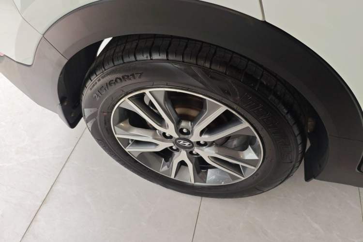 Used Hyundai ix25 2017 1.4T Automatic Smart Version Exterior 1