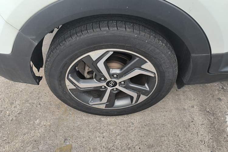 Used Hyundai ix25 2017 1.6L Automatic Smart Version Exterior 2