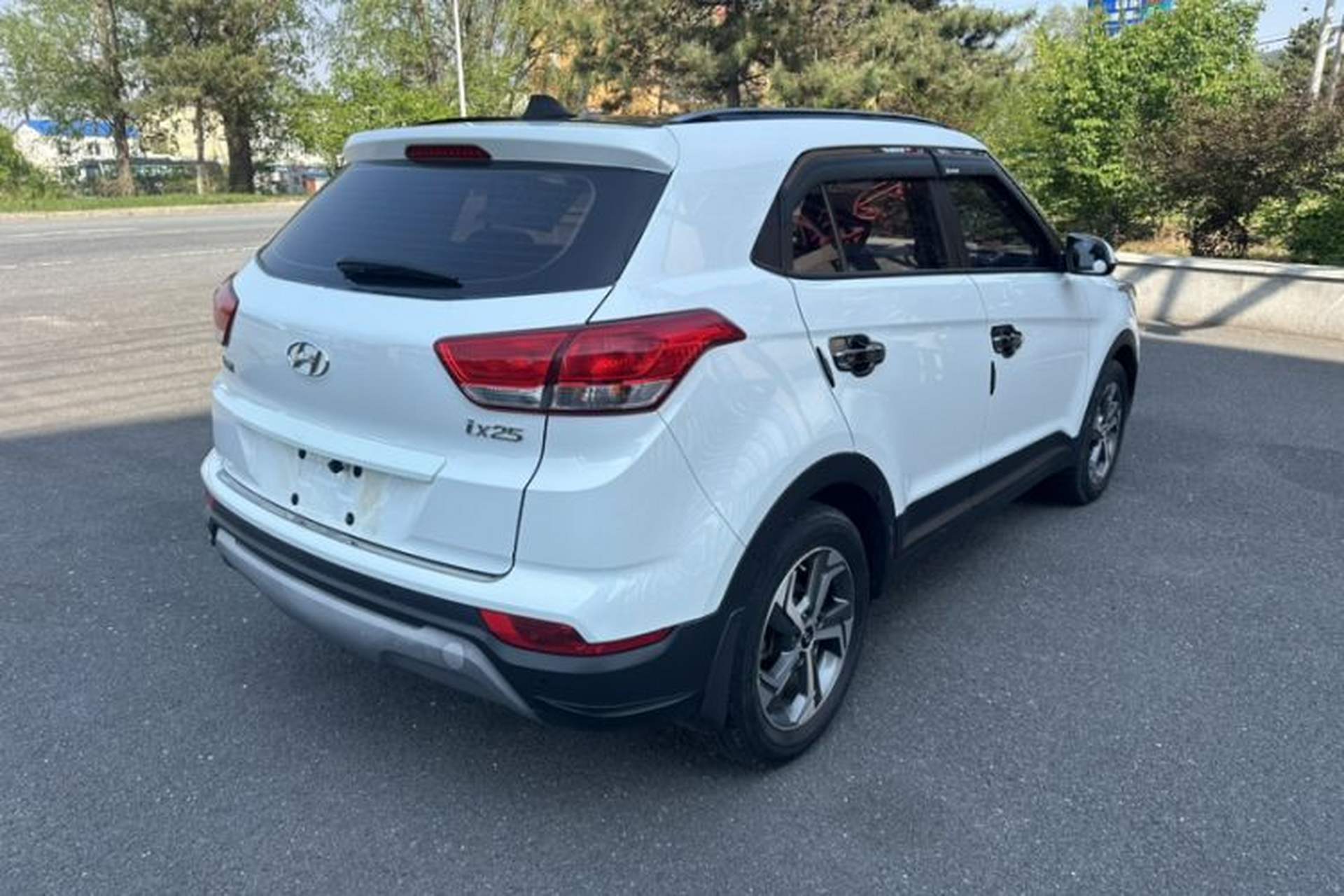 Used Hyundai ix25 2017 1.6L Automatic Smart Version Exterior 2