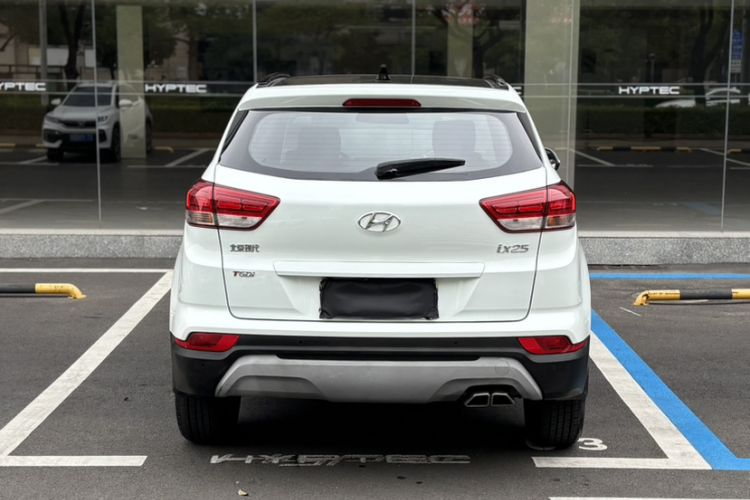 Used Hyundai ix25 2017 1.4T Automatic Smart Version Exterior 2