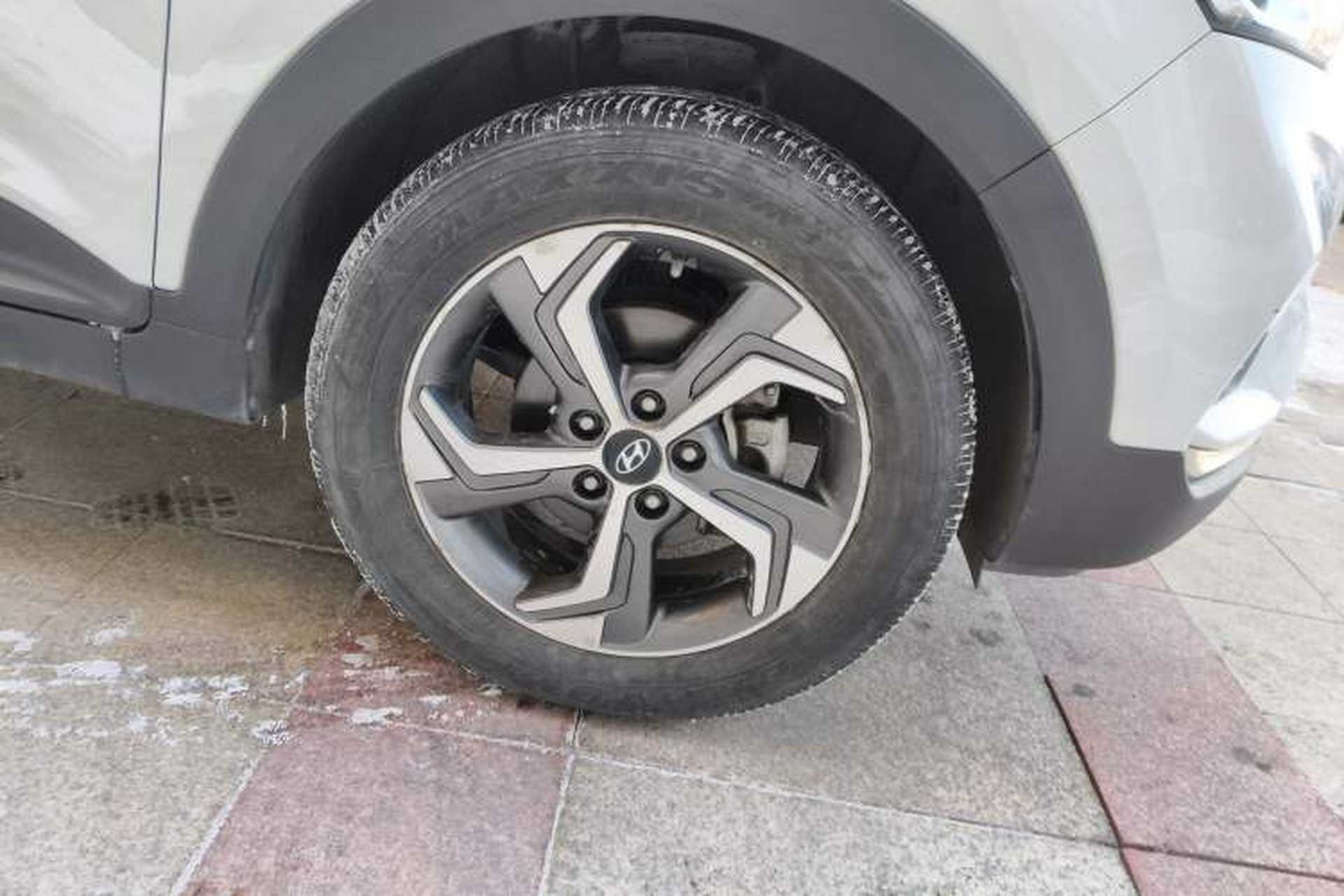 Used Hyundai ix25 2017 1.6L Automatic Smart Version Exterior 2