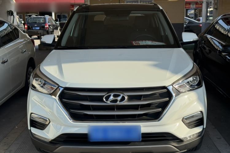 Used Hyundai ix25 2017 1.6L Automatic Smart Version Exterior 2