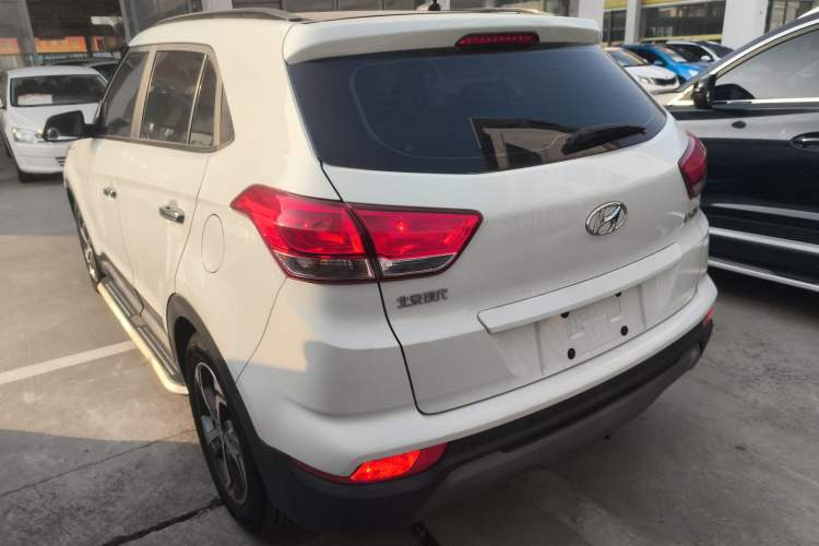 Used Hyundai ix25 2017 1.6L Automatic Smart Version Exterior 3