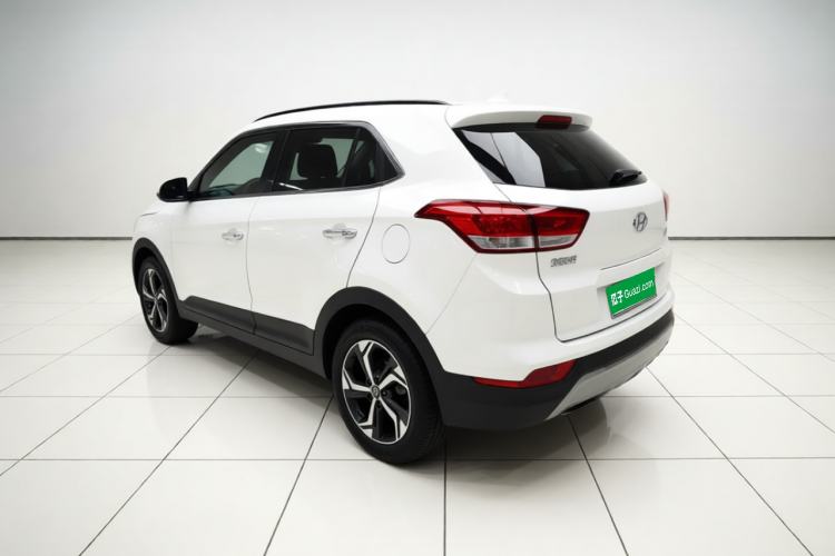 Used Hyundai ix25 2017 1.6L Automatic Smart Version Exterior 3