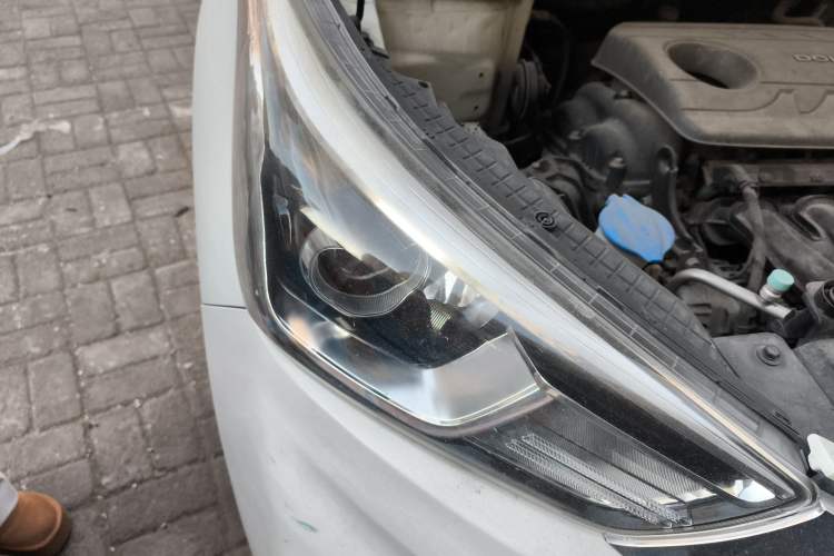 Used Hyundai ix25 2017 1.6L Automatic Smart Version Exterior 3