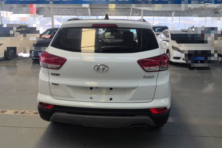 Used Hyundai ix25 2017 1.4T Automatic Smart Version Exterior 3