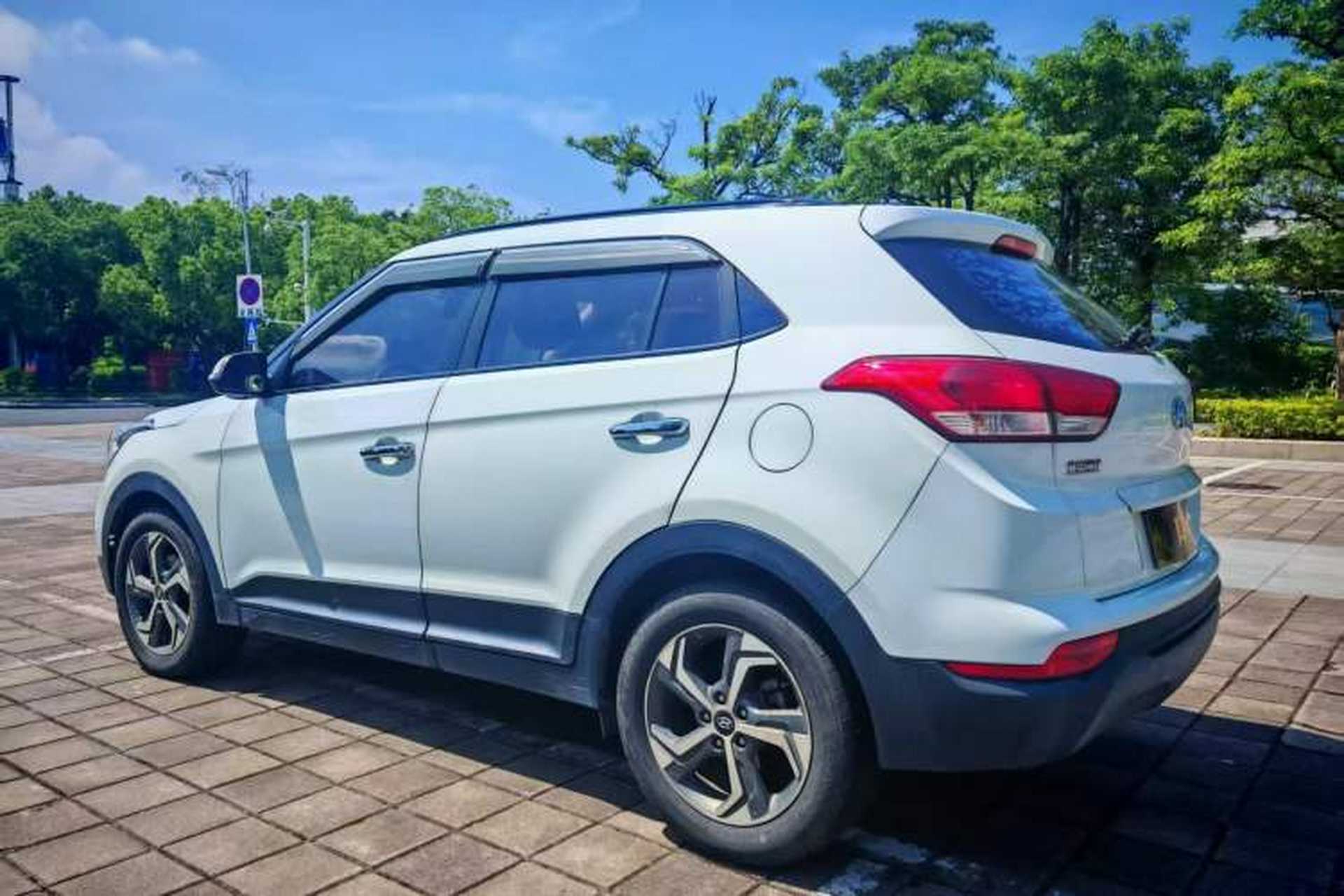 Used Hyundai ix25 2017 1.6L Automatic Smart Version Exterior 4