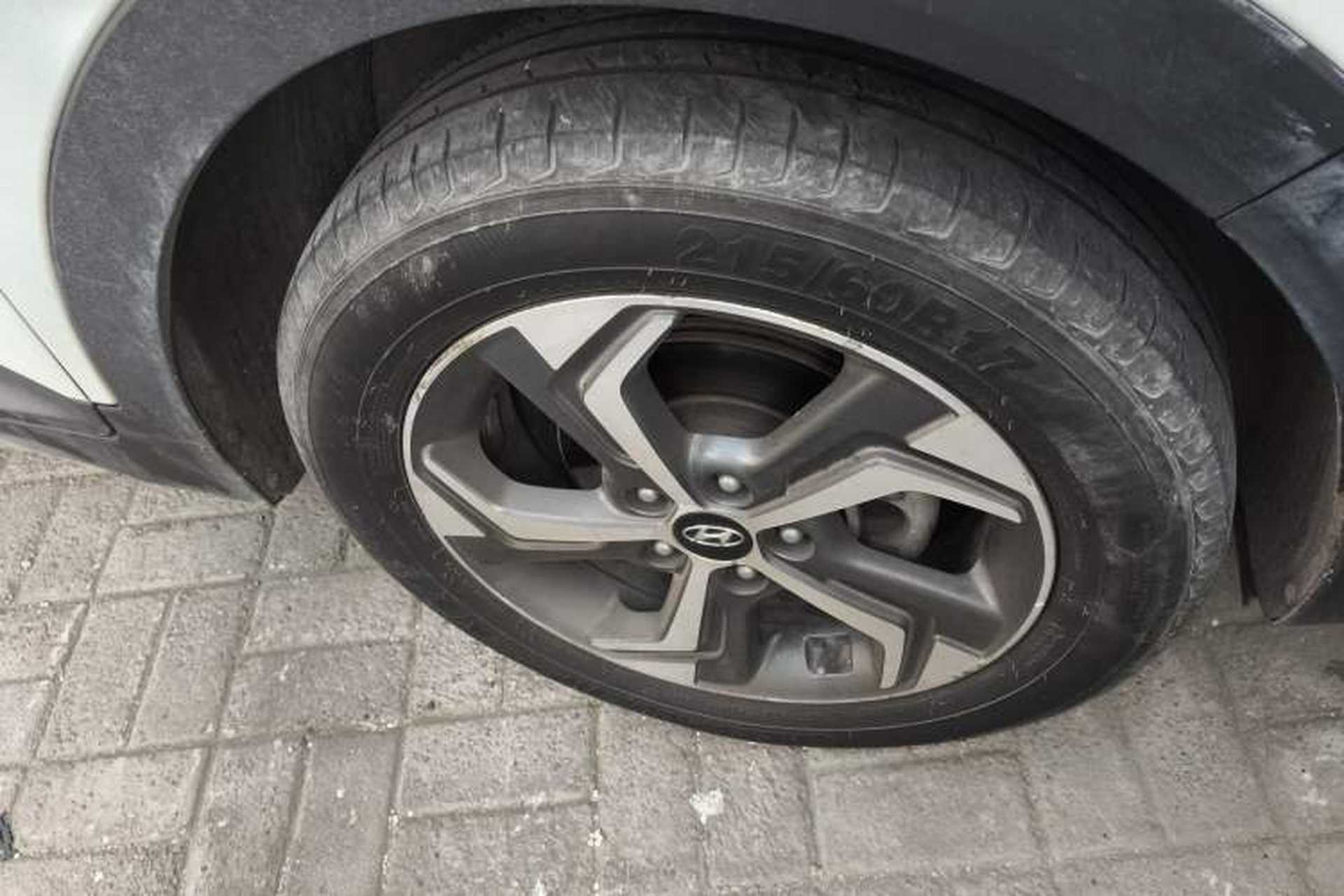 Used Hyundai ix25 2017 1.6L Automatic Smart Version Exterior 4