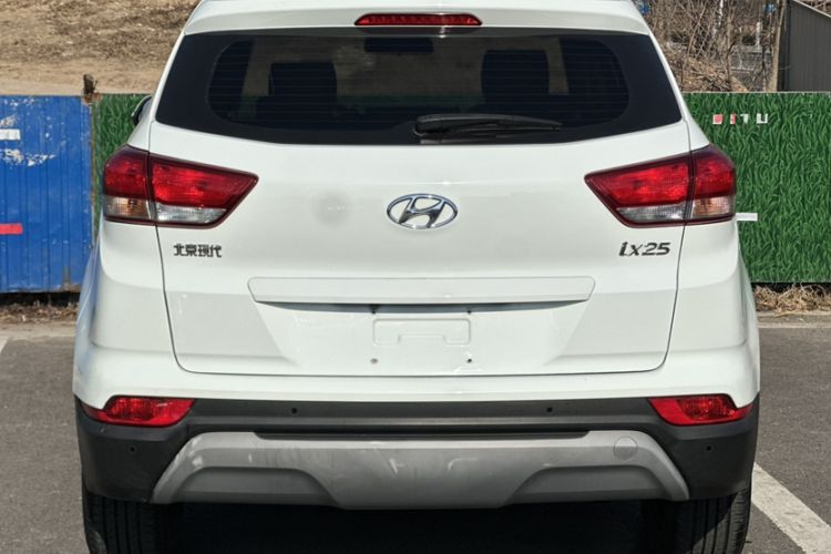 Used Hyundai ix25 2017 1.6L Automatic Smart Version Exterior 4