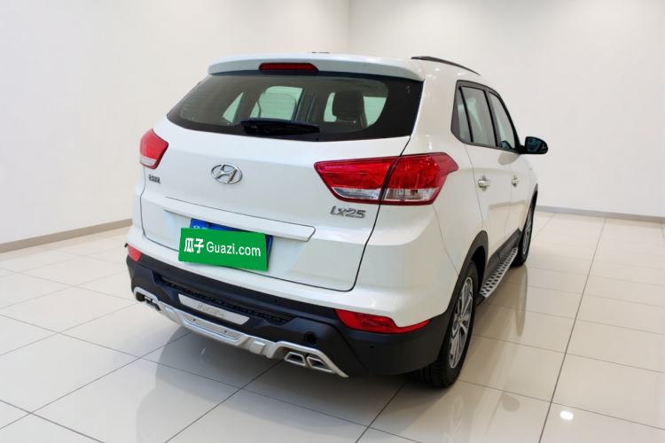Used Hyundai ix25 2017 1.6L Automatic Smart Version Exterior 5