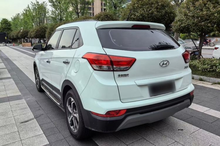 Used Hyundai ix25 2017 1.6L Automatic Smart Version Exterior 5