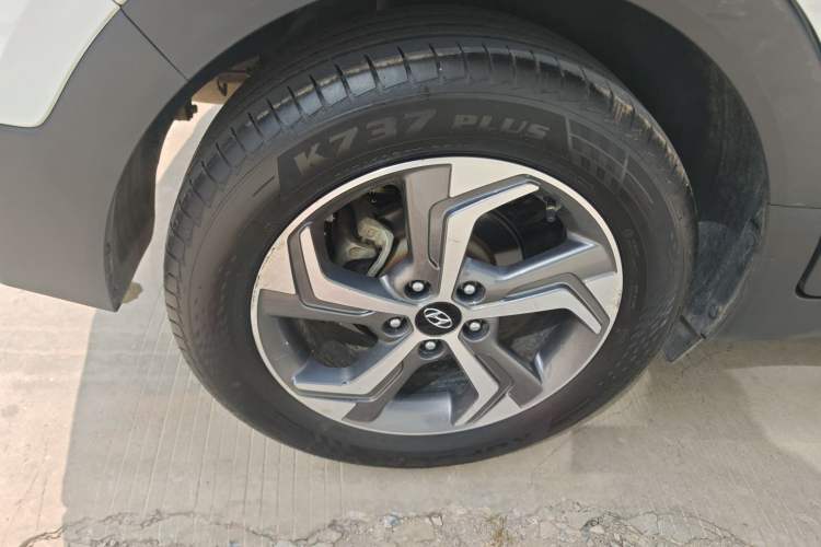 Used Hyundai ix25 2017 1.6L Automatic Smart Version Exterior 5