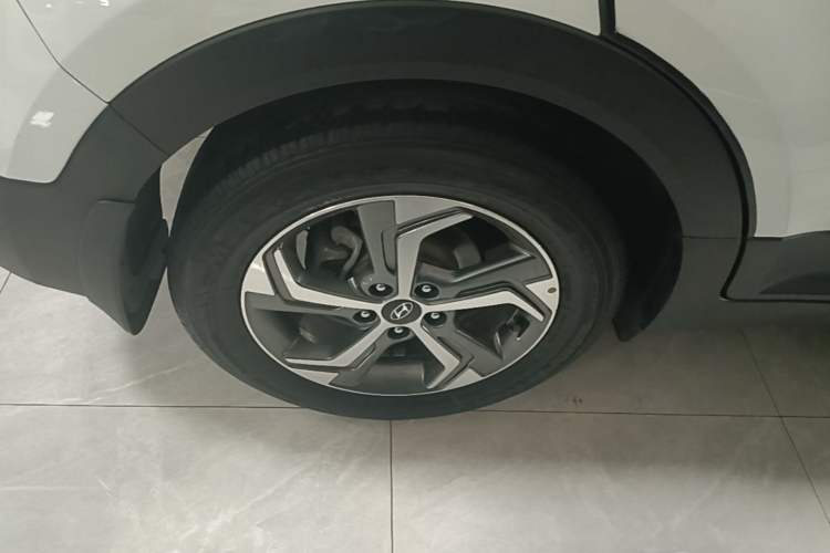 Used Hyundai ix25 2017 1.6L Automatic Smart Version Exterior 5