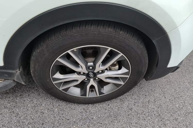 Used Hyundai ix25 2017 1.4T Automatic Smart Version Exterior 7