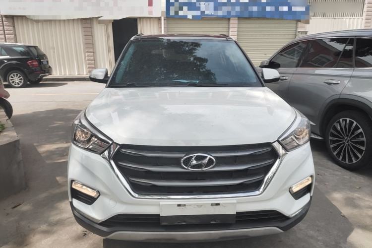 Used Hyundai ix25 2017 1.6L Automatic Smart Version Front