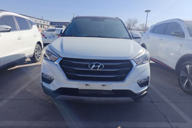 Used Hyundai ix25 2017 1.6L Automatic Smart Version Front