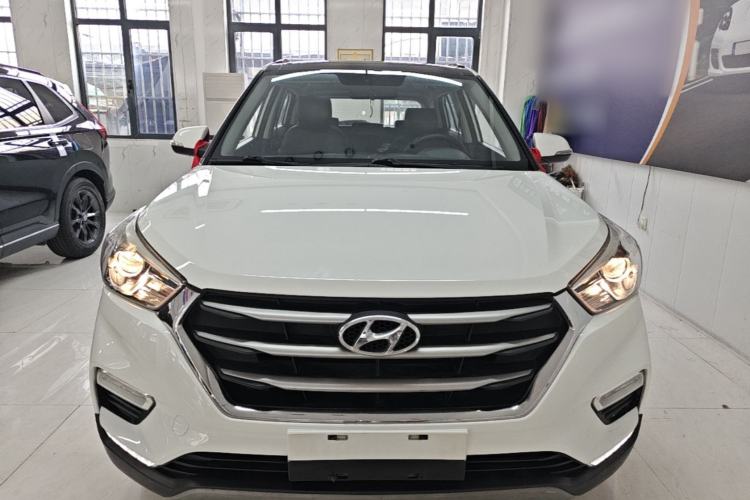 Used Hyundai ix25 2017 1.6L Automatic Smart Version Front