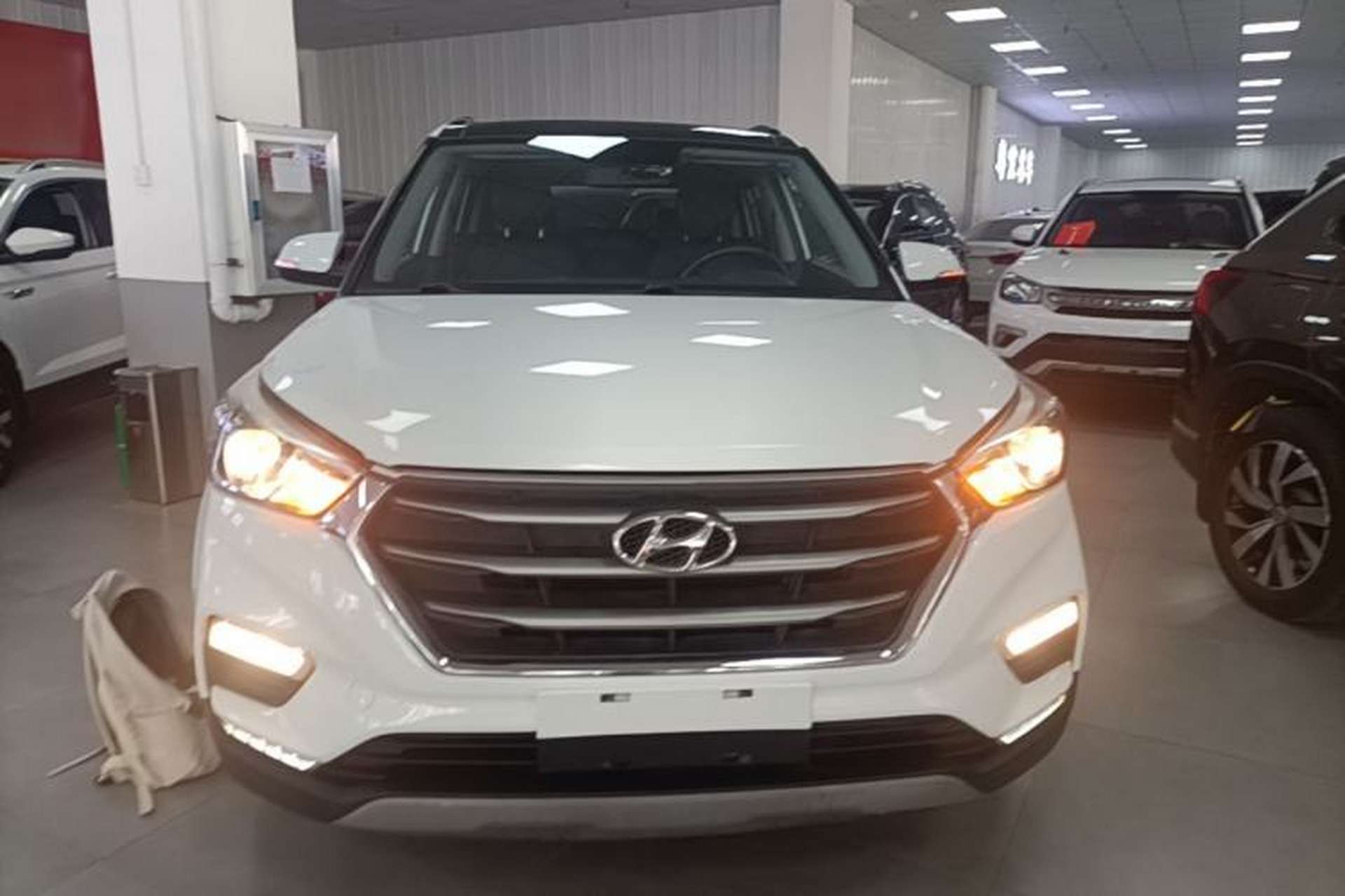 Used Hyundai ix25 2017 1.6L Automatic Smart Version Front