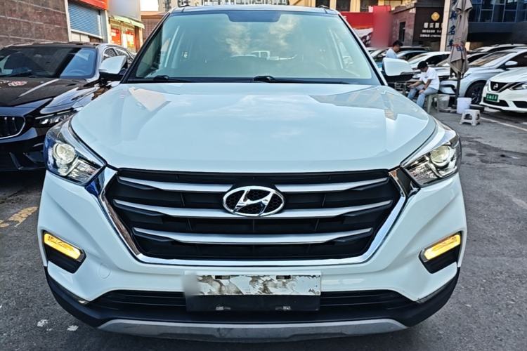 Used Hyundai ix25 2017 1.6L Automatic Smart Version Front
