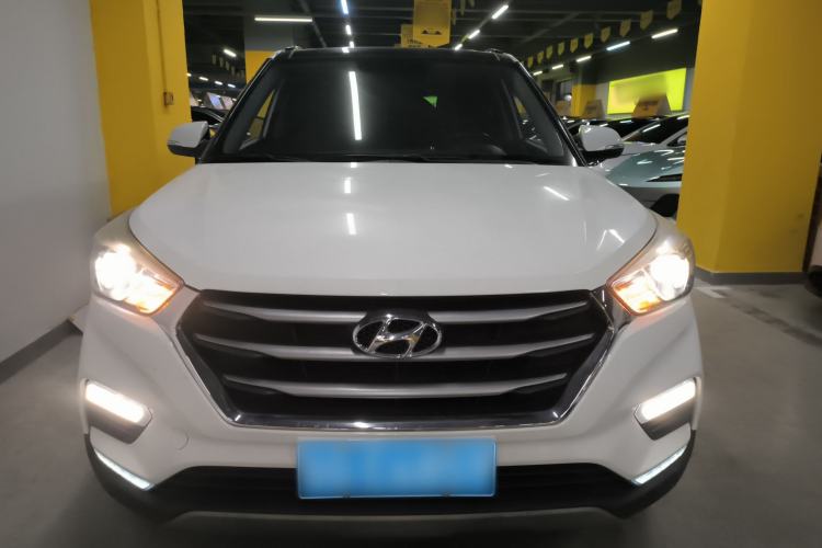 Used Hyundai ix25 2017 1.6L Automatic Smart Version Front