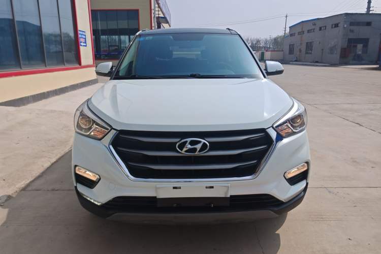 Used Hyundai ix25 2017 1.6L Automatic Smart Version Front