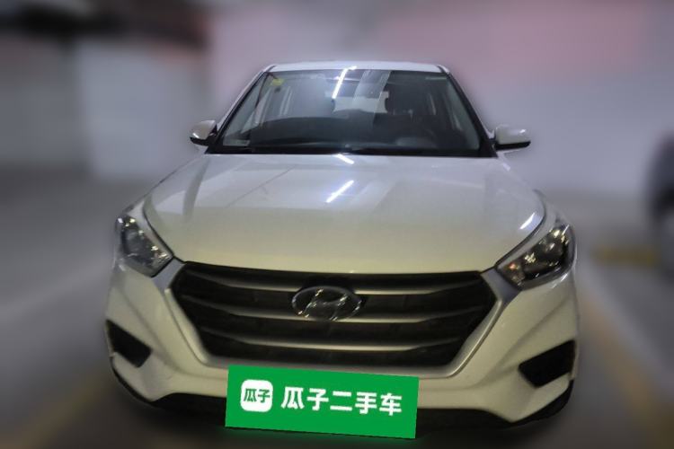 Used Hyundai ix25 2017 1.6L Manual Fashion Model Front