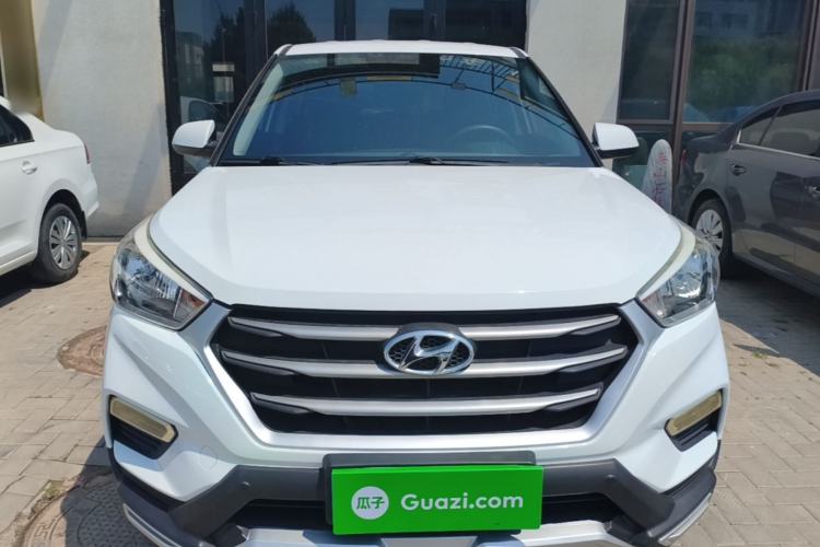 Used Hyundai ix25 2017 1.6L Manual Fashion Model Front