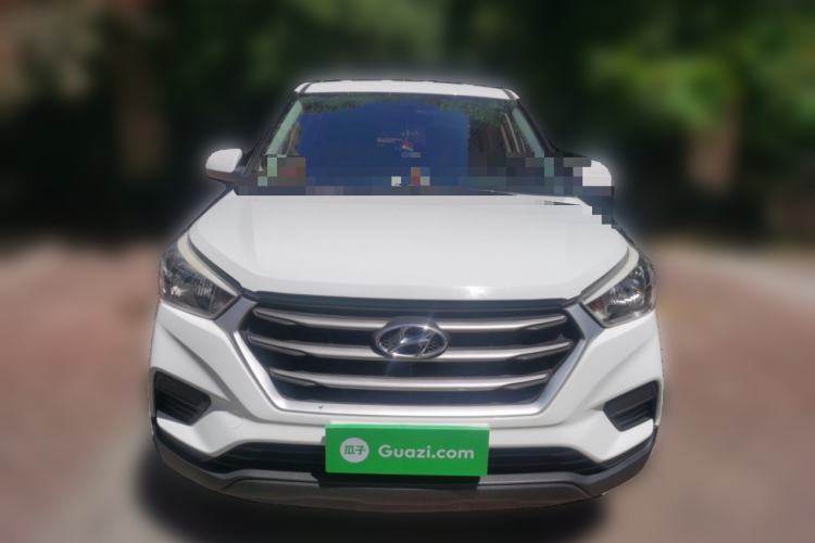 Used Hyundai ix25 2017 1.6L Manual Fashion Model Front