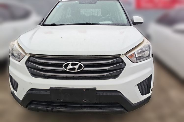 Used Hyundai ix25 2017 1.6L Manual Fashion Model Front