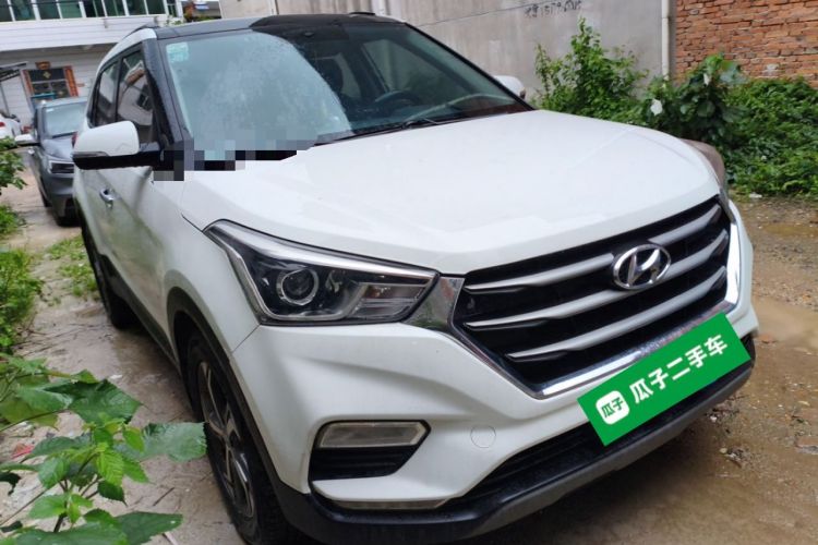 Used Hyundai ix25 2017 1.6L Automatic Smart Version Front Right 45 Deg