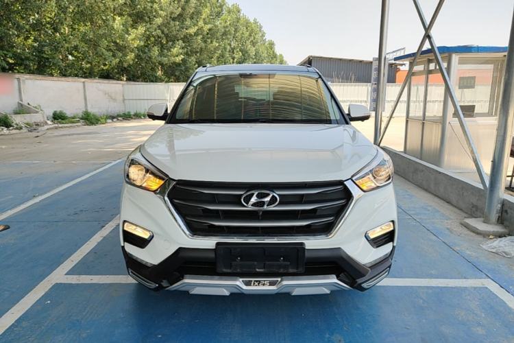 Used Hyundai ix25 2017 1.6L Automatic Smart Version Front