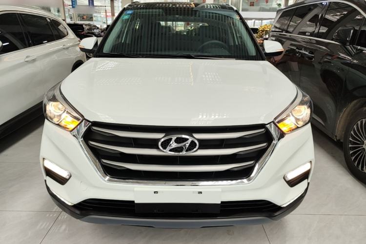Used Hyundai ix25 2017 1.6L Automatic Smart Version Front