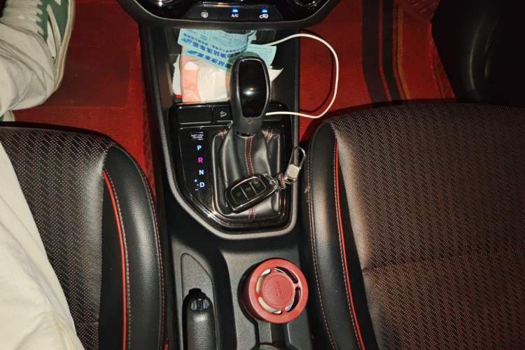 Used Hyundai ix25 2017 1.4T Automatic Smart Version Gear Lever