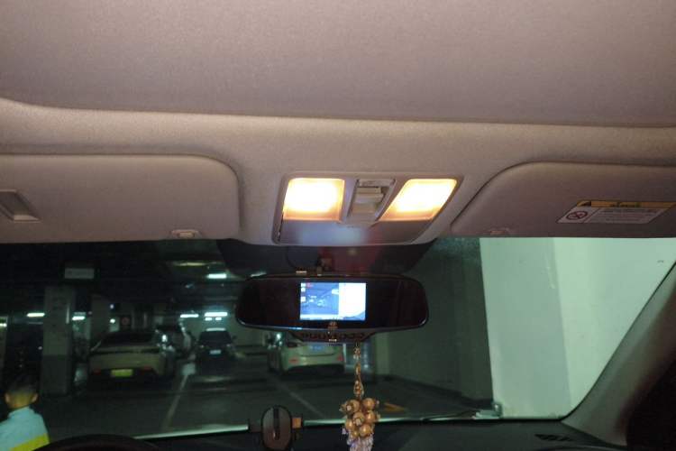 Used Hyundai ix25 2017 1.6L Automatic Smart Version Headliner