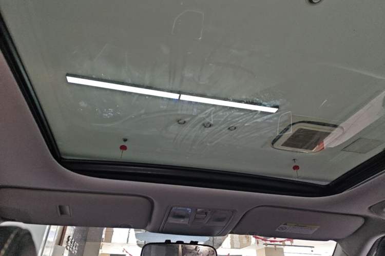 Used Hyundai ix25 2017 1.6L Automatic Smart Version Headliner