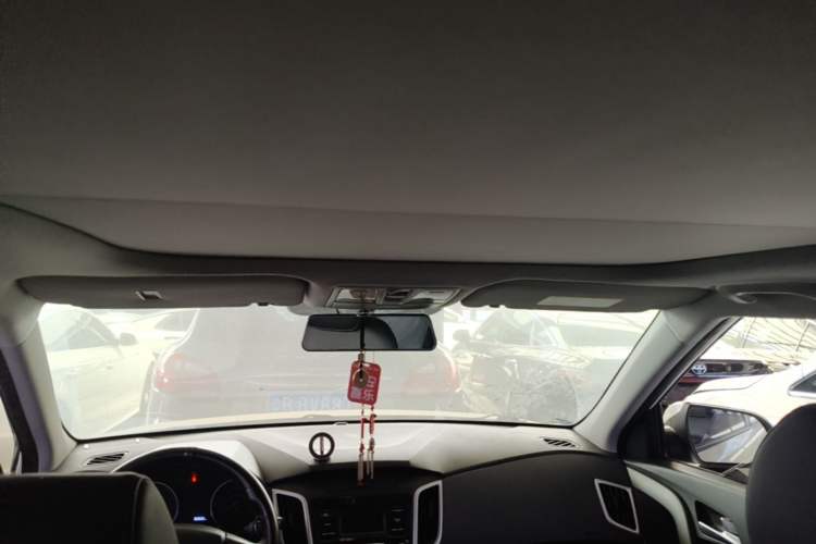 Used Hyundai ix25 2017 1.6L Automatic Smart Version Headliner