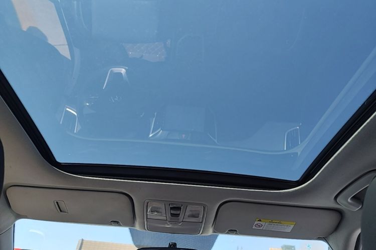Used Hyundai ix25 2017 1.6L Automatic Smart Version Headliner
