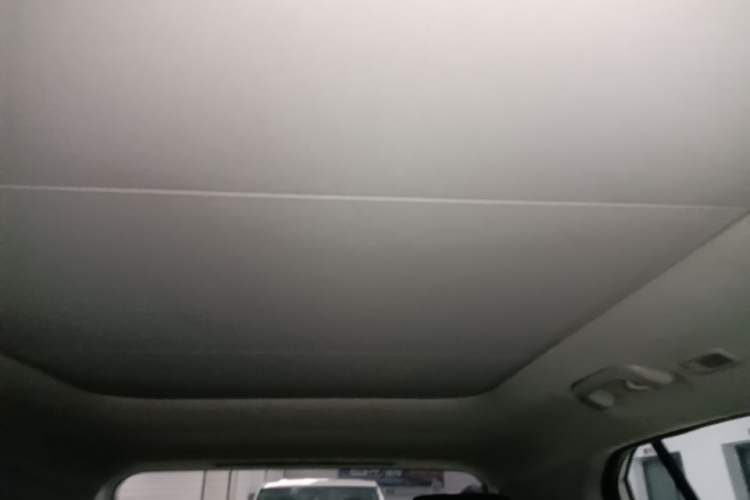 Used Hyundai ix25 2017 1.6L Automatic Smart Version Headliner