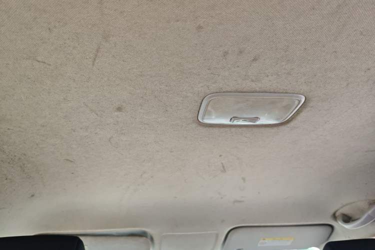 Used Hyundai ix25 2017 1.6L Manual Fashion Model Headliner
